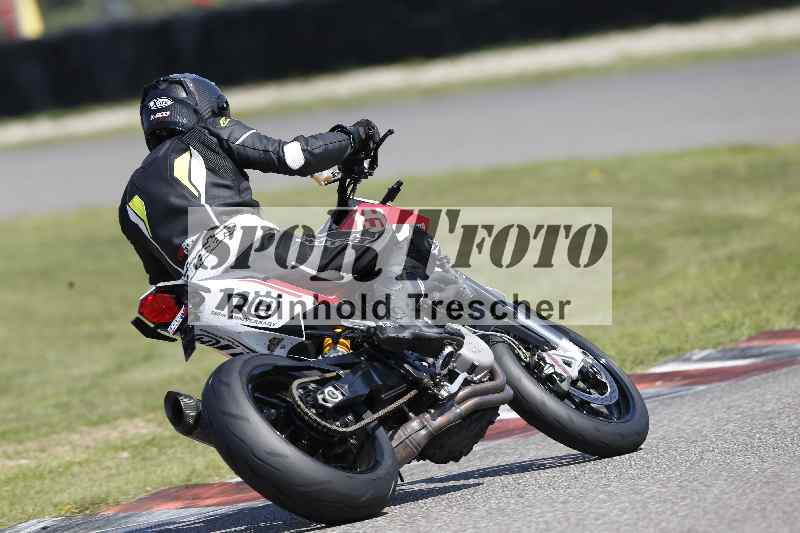 /44 09.08.2025 Plüss Moto Sport ADR/Einsteiger/549